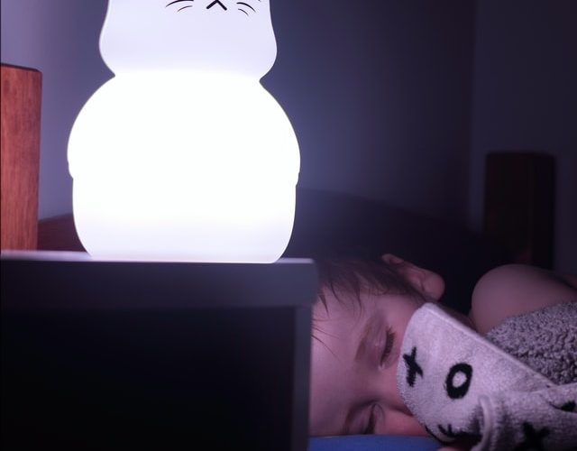 nattlampe barn